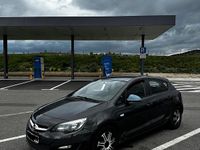 Gebraucht Opel Astra 140 PS (102 kW) 2014 Grau Kleinwagen