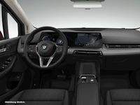 Gebraucht BMW 220 Active Tourer 156 PS (114 kW) 2025 Rot Van / Kleinbus