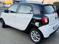 Second-hand Smart ForFour 71 CP (52 kW) 2016 Negru Hatchback