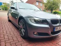 Gebraucht BMW 325 218 PS (160 kW) 2009 Grau Limousine