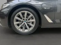 Używany BMW 530e 292 KM (214 kW) 2022 Szary Sedan/Limuzyna