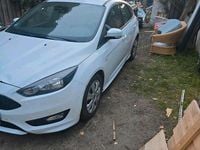 Gebraucht Ford Focus ST-Line 150 PS (110 kW) 2016 Weiß Limousine