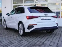 Gebraucht Audi A3 Ambiente 150 PS (110 kW) 2021 Gletscherweß metallic Limousine