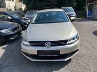 gebraucht VW Jetta VI Comfortline BMT *HU/AU NEU*