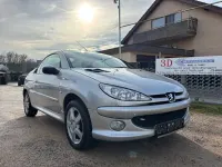 Gebraucht Peugeot 206 CC 109 PS (80 kW) 2005 Silber Cabrio