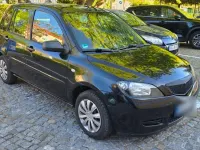 Usata Mazda 2 80 CV (58 kW) 2004 Nero Utilitaria