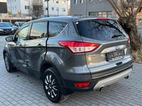 Gebraucht Ford Kuga Trend 150 PS (110 kW) 2014 Grau SUV