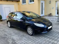 Usata Ford Focus Ambiente 105 CV (77 kW) 2011 Nero Berlina