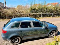 Gebraucht Audi A3 125 PS (91 kW) 2010 Blau Kleinwagen