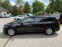 Gebraucht VW Passat Conceptline 150 PS (110 kW) 2021 Schwarz Kombi