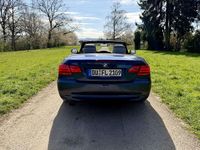 Gebraucht BMW 320 Cabriolet 170 PS (125 kW) 2011 Blau Cabrio