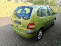 Gebraucht Renault Scénic 107 PS (78 kW) 2000 Grün Van / Kleinbus