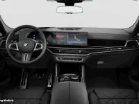 Gebraucht BMW X6 M Sport 530 PS (389 kW) 2025 Saphirschwarz SUV