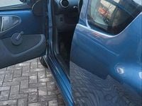 Gebraucht Toyota Aygo 69 PS (50 kW) 2011 Blau Kleinwagen