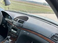 Gebraucht Mercedes E270 177 PS (130 kW) 2003 Grau Limousine