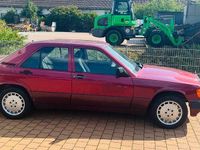Gebraucht Mercedes 190 109 PS (80 kW) 1991 Rot Limousine