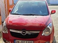 Gebraucht Opel Agila Edition 94 PS (69 kW) 2013 Kleinwagen