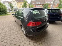 Gebraucht VW Golf VII Highline 140 PS (102 kW) 2014 Grau Limousine