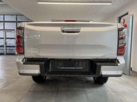 Uusi Isuzu D-Max 163 HP (119 kW) 2025 Hopea Katumaasturi