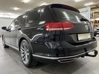 Gebraucht VW Passat 239 PS (175 kW) 2015 Deep black perleffekt Kombi