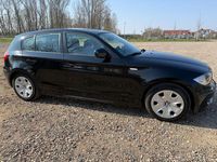 Gebraucht BMW 116 122 PS (89 kW) 2010 Schwarz Kleinwagen