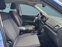 Gebraucht VW T-Cross 116 PS (85 kW) 2024 Blau SUV