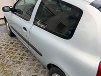 Gebraucht Renault Clio II 75 PS (55 kW) 2004 Kleinwagen