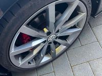 Gebraucht VW Beetle 220 PS (161 kW) 2018 Silber Kleinwagen