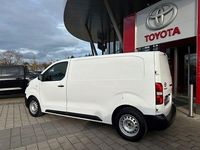 Gebraucht Toyota Proace Basis 102 PS (75 kW) 2021 Schaumweiß Van / Kleinbus