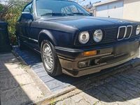 Gebraucht BMW 318 Cabriolet 113 PS (83 kW) 1992 Schwarz Cabrio