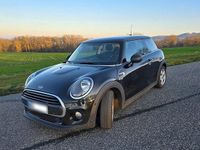 Second-hand Mini ONE 102 CP (75 kW) 2018 Negru Hatchback