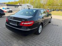 Gebraucht Mercedes E220 170 PS (125 kW) 2009 Schwarz Limousine