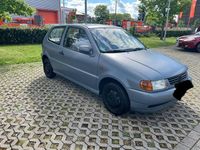 Gebraucht VW Polo 50 PS (36 kW) 1995 Grau Kleinwagen