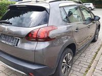 Gebraucht Peugeot 2008 Allure 110 PS (80 kW) 2017 SUV