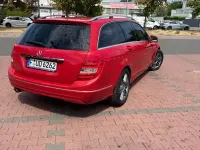 Gebraucht Mercedes C250 Avantgarde 204 PS (150 kW) 2013 Rot Limousine