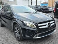 Gebraucht Mercedes GLA200 136 PS (100 kW) 2016 Schwarz SUV