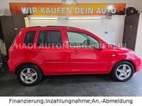 Gebraucht Mazda 2 Exclusive 80 PS (58 kW) 2003 Rot Kleinwagen