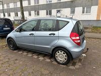Gebraucht Mercedes A150 105 PS (77 kW) 2007 Blau Kleinwagen