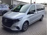 Gebraucht Mercedes Vito 190 PS (139 kW) 2025 Silber Van