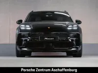 Gebraucht Porsche Macan 419 kW (571 PS) 2026 Schwarz SUV