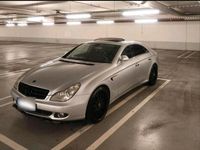 Używany Mercedes CLS350 272 KM (200 kW) 2004 Srebrny Sedan/Limuzyna