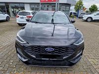 Gebraucht Ford Focus ST-Line 125 PS (91 kW) 2023 Obsidianschwarz metallic Kombi