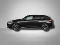 Gebraucht BMW M135 300 PS (220 kW) 2025 Black sapphire metallic Kleinwagen