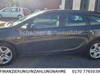 Gebraucht Opel Astra Selection 101 PS (74 kW) 2013 Grau Kombi