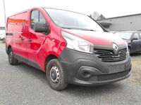 Gebraucht Renault Trafic 90 PS (66 kW) 2014 Volcano red Van / Kleinbus