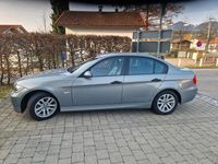 Gebraucht BMW 320 150 PS (110 kW) 2005 Andere farben Limousine