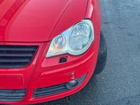 Gebraucht VW Polo 60 PS (44 kW) 2009 Rot Kleinwagen