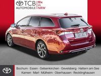 Gebraucht Toyota Auris Team 99 PS (72 kW) 2018 Red mc. Limousine
