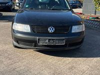 Gebraucht VW Passat Highline 150 PS (110 kW) 1999 Schwarz Limousine