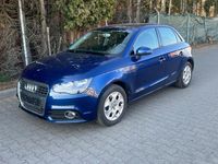 Gebraucht Audi A1 Attraction 122 PS (89 kW) 2012 Blau Kleinwagen